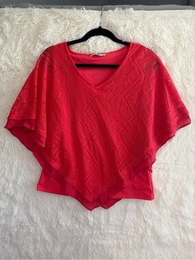 Cleo Petites Womens Poncho Style Top M Cora Floral Lace Overlay Tank Top Below